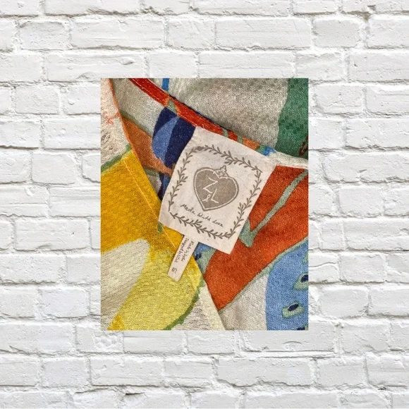 Z & L Crop Top - Picture 4 of 5